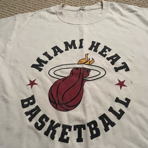 Vintage Miami Heat Shirt - Picture 2 of 5